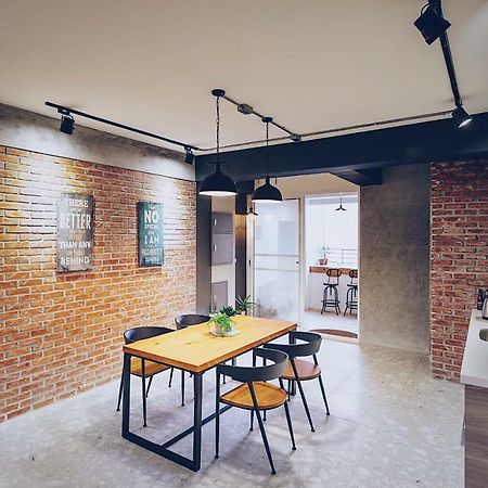 Mutter Apartment Тайнань Екстер'єр фото