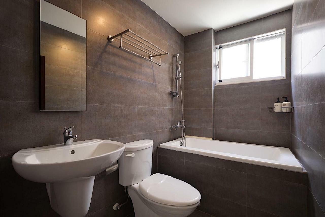 Mutter Apartment Тайнань Екстер'єр фото